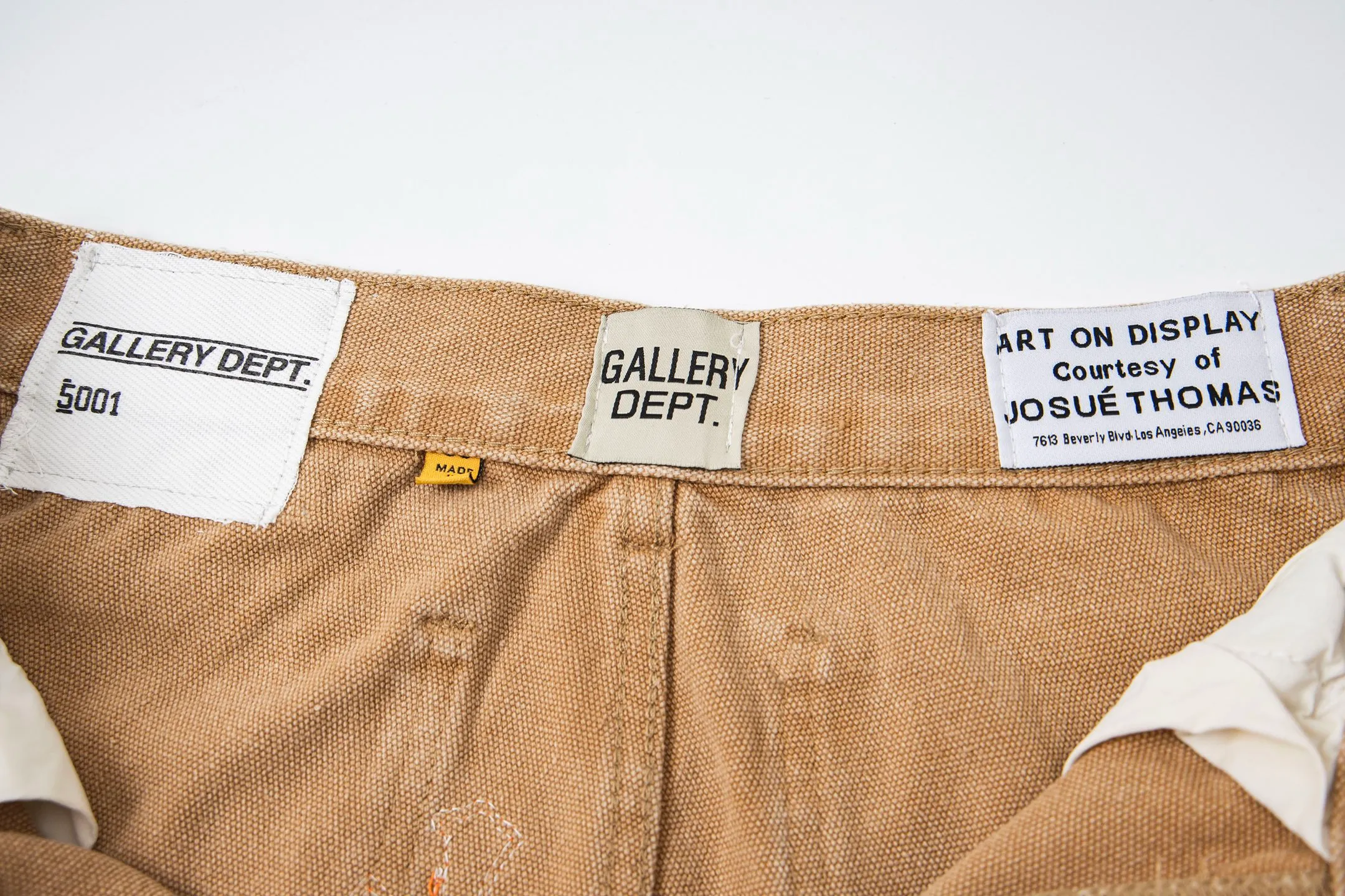#8200 P260💰 Independent GALLERY DEPT. Vintage splash-ink splicing khaki orange cross loose washed flared jeans - truly restore the ultimate vintage texture - original hardware accessories washed and other elevators, QR code analysis are all purchased from the original factory, high degree of restoration, you are welcome to compare with certain products ~ - three-dimensional version Loose and comfortable, not picky about the figure, tall and slim, factory Seiko, original quality control, same style for men and women, can be matched with couples, versatile recommendation Essential jeans for all seasons - sizes: 28 30 32 34 36